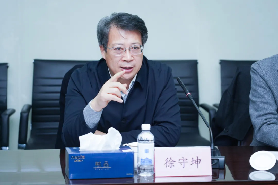 常州大学徐守坤书记、陈海群校长一行莅临esball参观考察(图3)